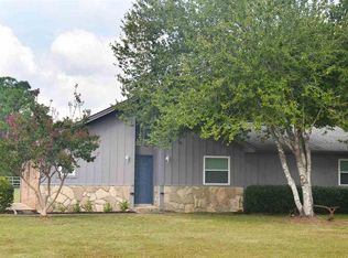 5137 Black Rd, Milton, FL 32583