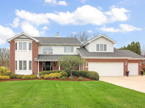 1916 Kimberly Ct, Darien, IL 60561