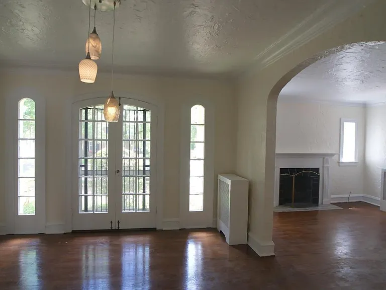 7751 Davis Dr — Photo 10