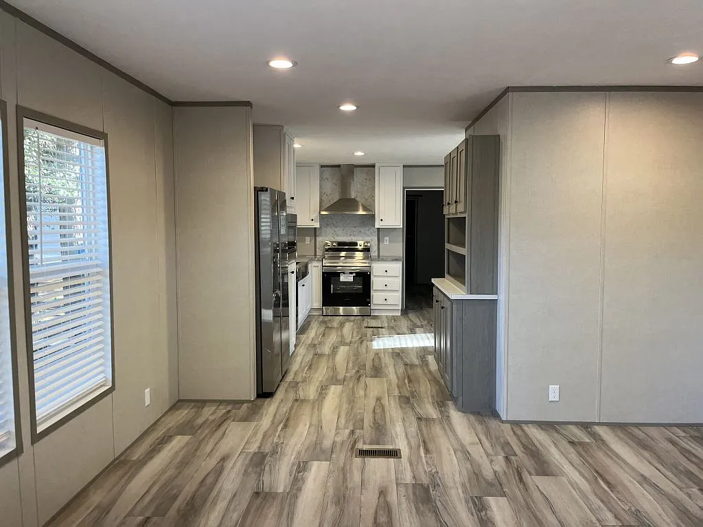 2 bed, 2.0 bath, 1141 sqft, $1,400 — Photo 4