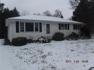 1055 Suffield St, Suffield, CT 06078