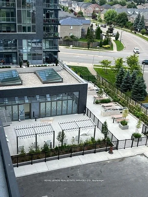 1 bed, $2,400 — Photo 4