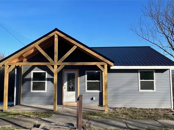 1234 Sunnyside St, East Liverpool, OH 43920