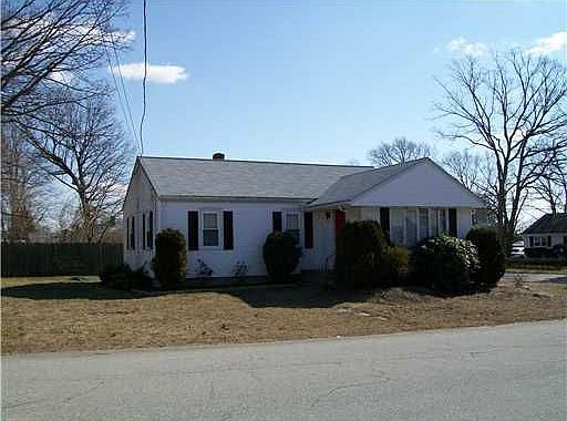 1st image of 12 Fernwood Dr