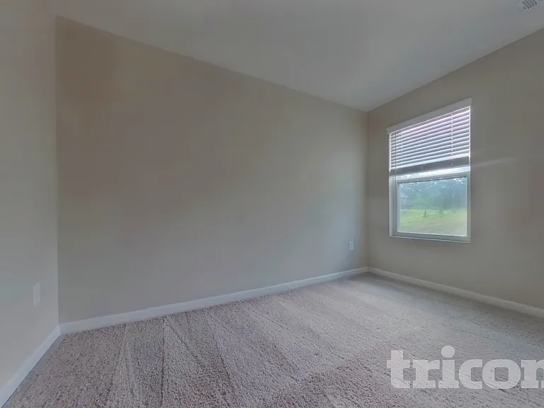 561 Fairview Oak Pl — Photo 9