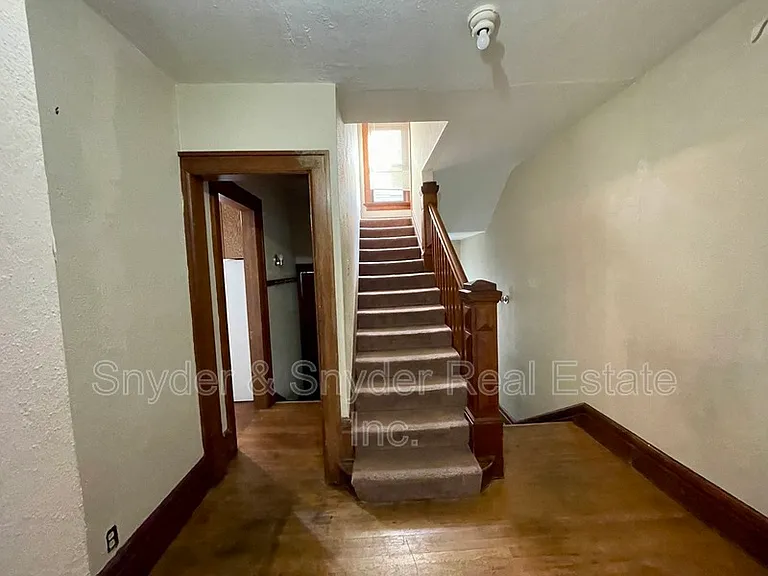 27 Casterton Ave #1 — Photo 17