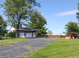 344 N Croswell Rd, Croswell, MI 48422