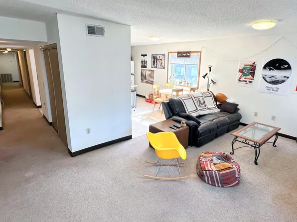 133 27th Avenue SE, 133 27th Ave SE Unit 3, Minneapolis, MN 55414