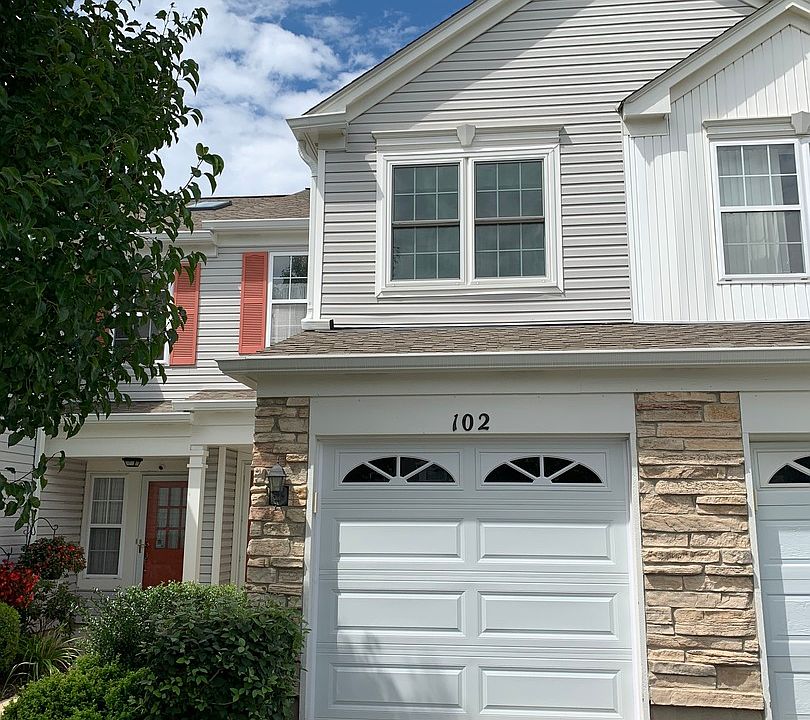 1st image of 102 Oakton Dr