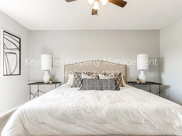 3615 SW 12th St — Photo 25