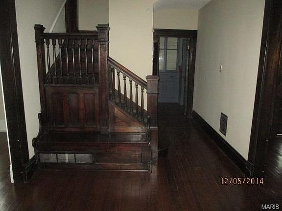 2nd image of 177 Cornelia Ave