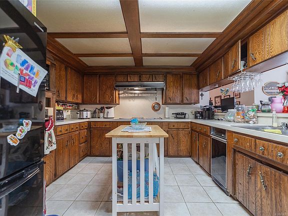 4th image of 122 Vicars Dr