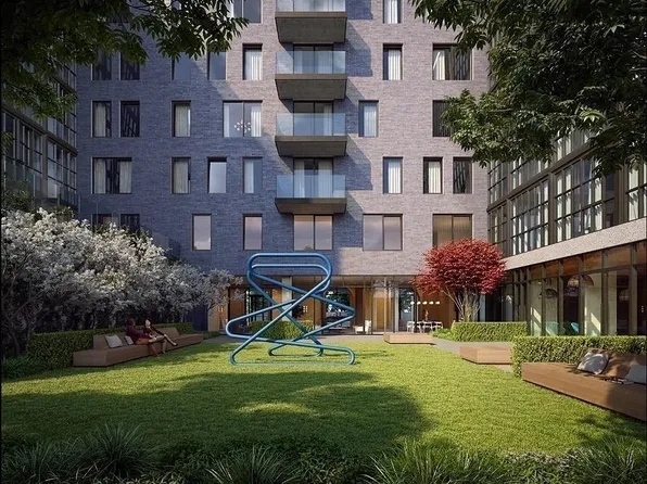 22-18 Jackson Avenue image 11 of 11