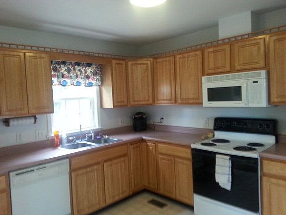 4th image of 6050 W Donnagail Dr