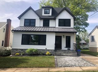 19 Douglas Ave, Staten Island, NY 10310