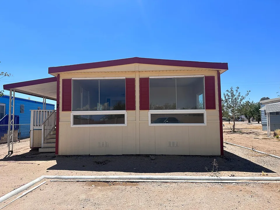 1554 N Guam St #7