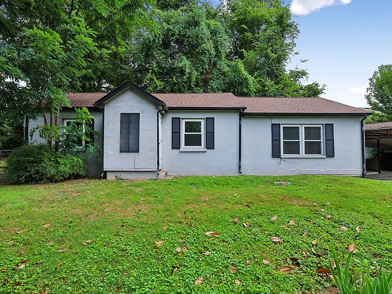 810 Velma Ln — Photo 5