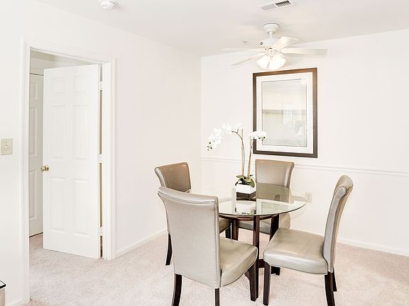 5th image of 1100 Townsend Blvd #1202-27
