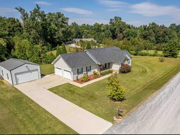 21 Brookside Dr, Cullman, AL 35058