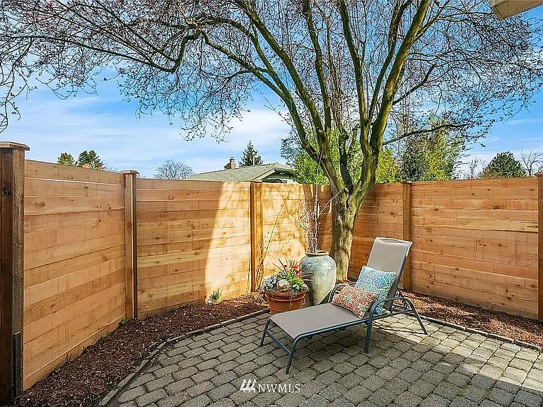 640 NW 85th St — Photo 3