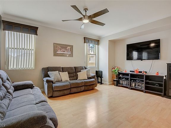 5th image of 1363 Villa Park Ct