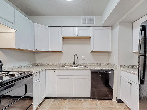 3rd image of 8101 Marble Ave NE