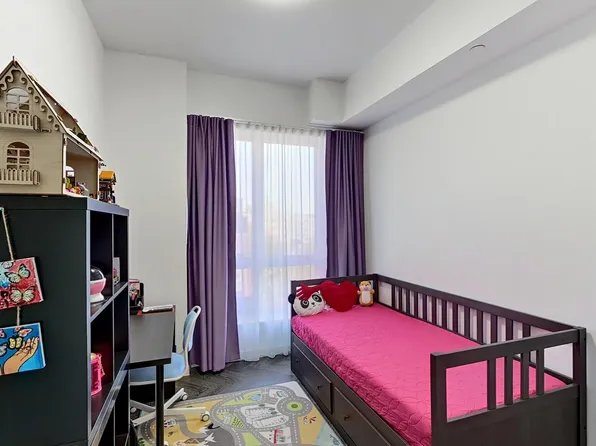 1414 West 4th Street image 6 of 13