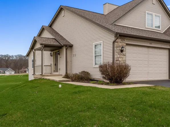 820 University Pkwy, Rockton, IL 61072