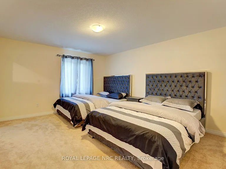 4901 Pettit Ave — Photo 9