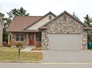 5808 Fieldcrest Ln, Weston, WI 54476