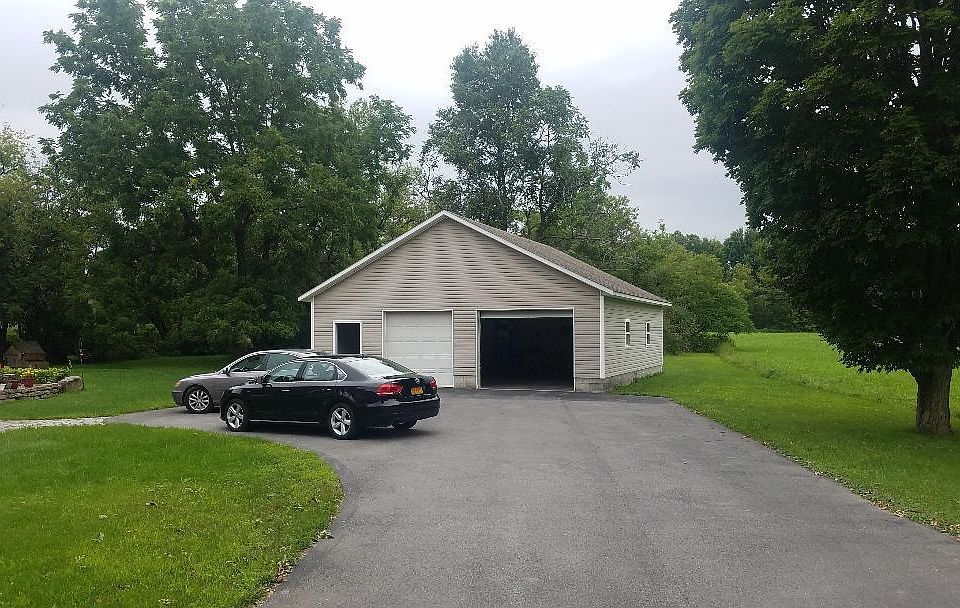 2nd image of 6595 Chimielewski Rd
