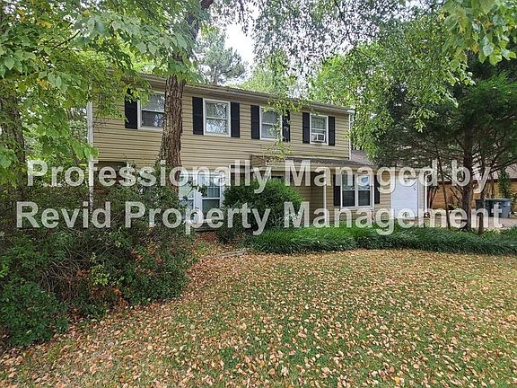 3rd image of 6771 Bainbridge Dr