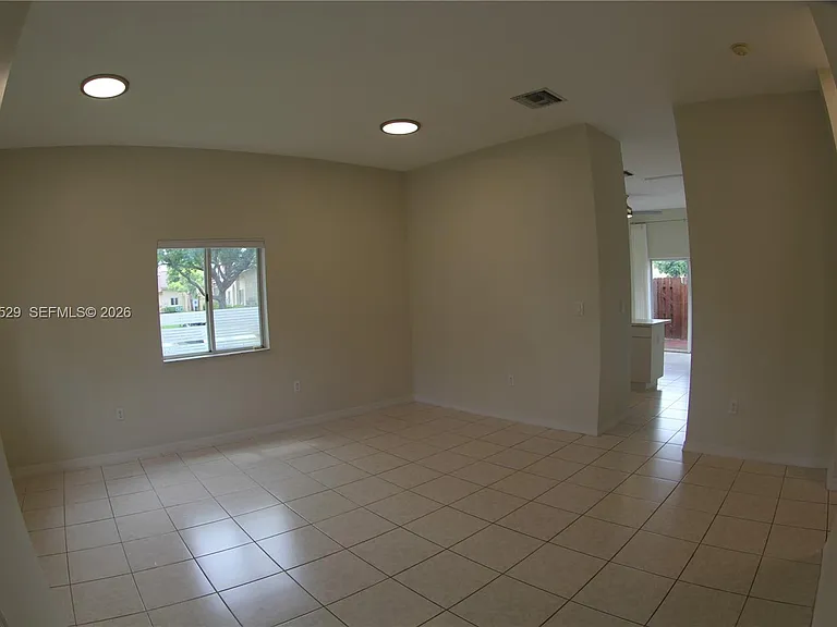 21511 SW 87th Ct #21511 — Photo 5