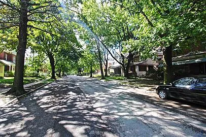 2803 Charlotte St — Photo 25