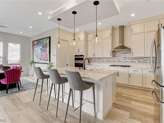 5th image of 170 Harris Peak St