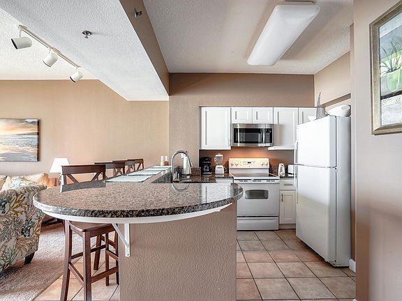 4th image of 9900 Thomas Dr Unit 1811