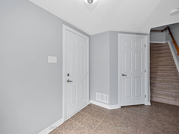 4th image of 2555 Waterlilly Way