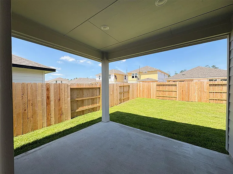 16817 Harvest Grove Ln — Photo 6