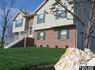 5 Marie Dr, Hanover, PA 17331