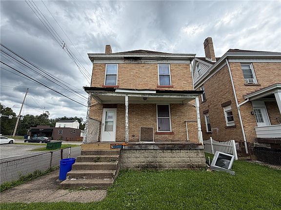 3rd image of 408 Ferree St
