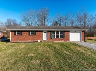 465 S Morgan Dr, Austin, IN 47102
