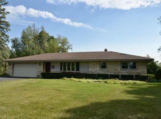 17345 W Beres Rd, New Berlin, WI 53146