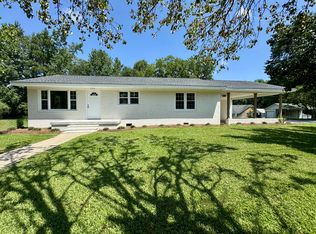 209 Carolyn Dr, Benson, NC 27504