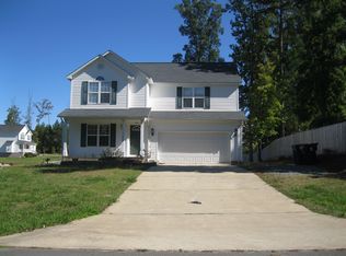 904 Woodyhill Ln, Sanford, NC 27330