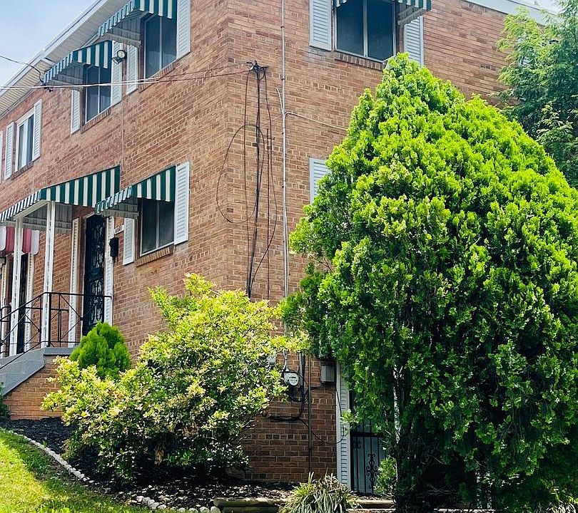 1st image of 4901 Fitch Pl NE