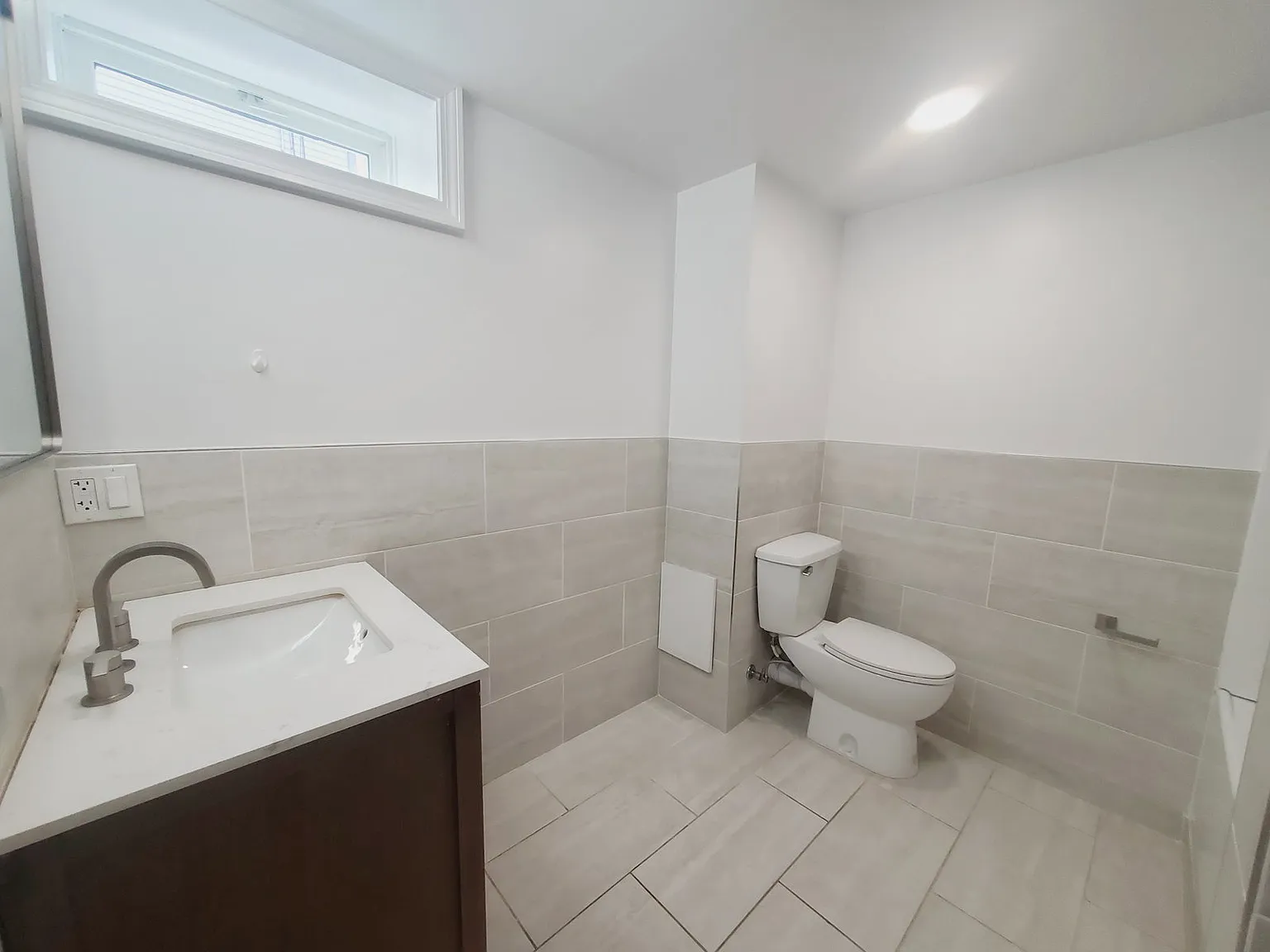 2 bed, 1.0 bath, 980 sqft, $2,200 — Photo 4