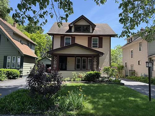 68 Mildorf St Photo 1