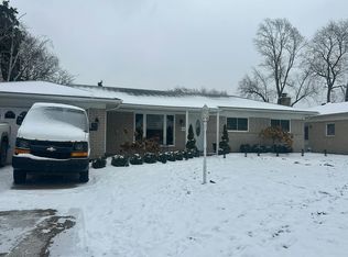 36820 Maas Dr, Sterling Heights, MI 48312