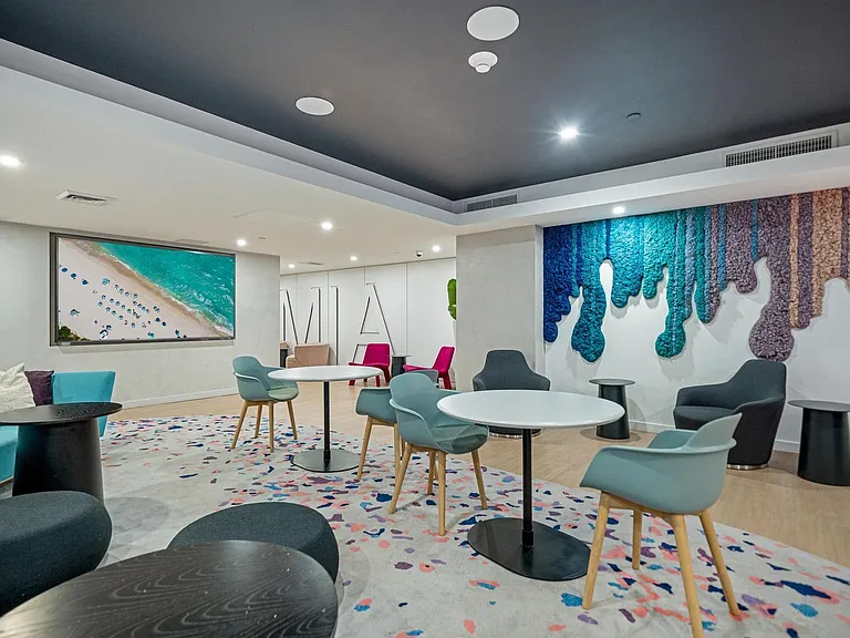 Building's Lounge