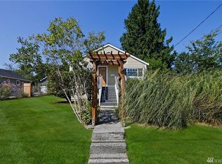 8433 9th Ave SW, Seattle, WA 98106